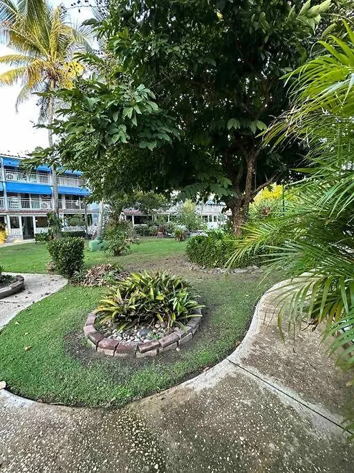 Lovely Dorado Beach Villa With King Size Bed Puerto Rico